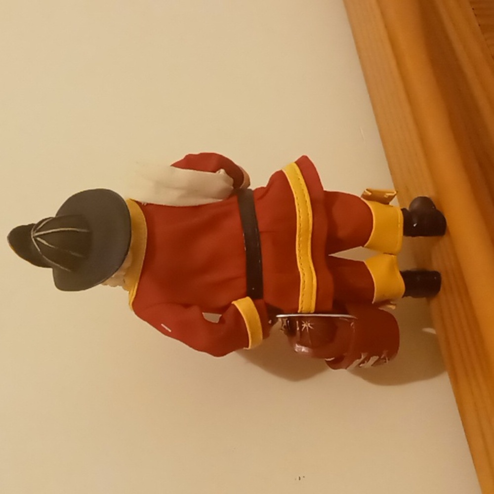 FIREMEN SANTA WITH HOSE AND DALMATIAN FIGURINE 11"TALL - Picture 3 of 8